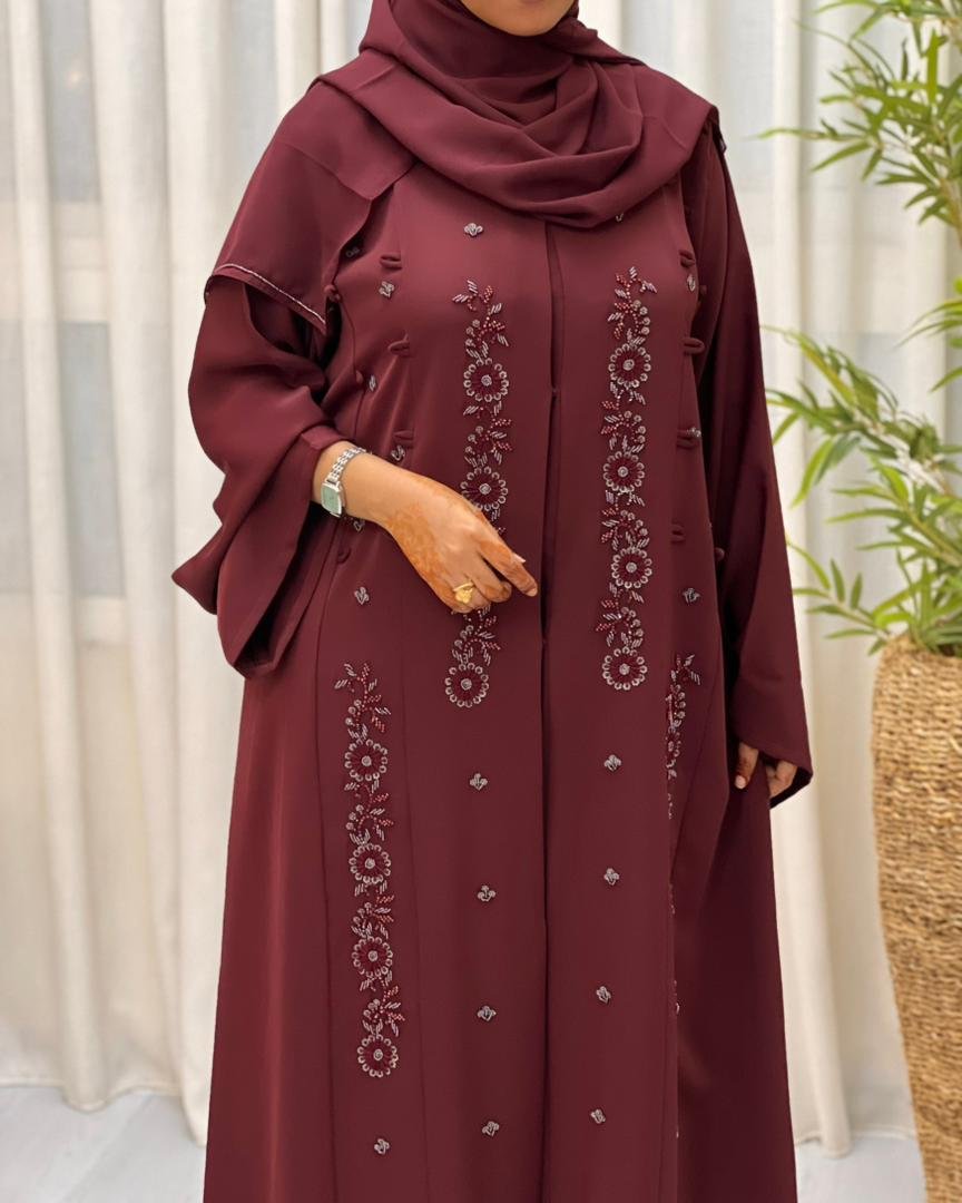 maroon abaya 2