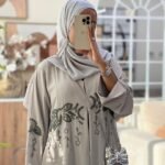 Aura Luxe Abaya black luxury abaya with elegant modern design