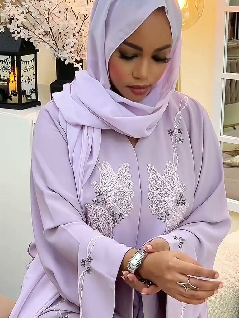 Lavender Noor Abaya – ADO-1219